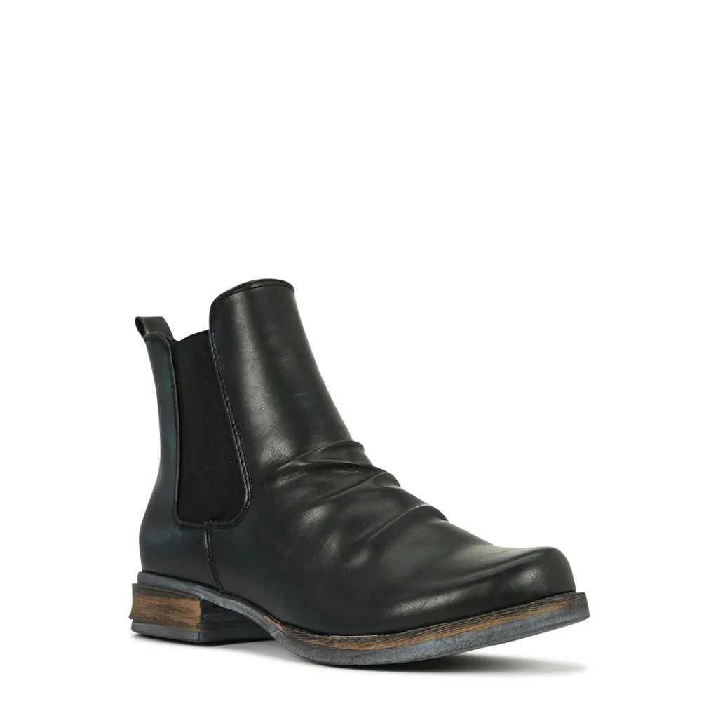 CORO VEGAN CHELSEA BOOTS