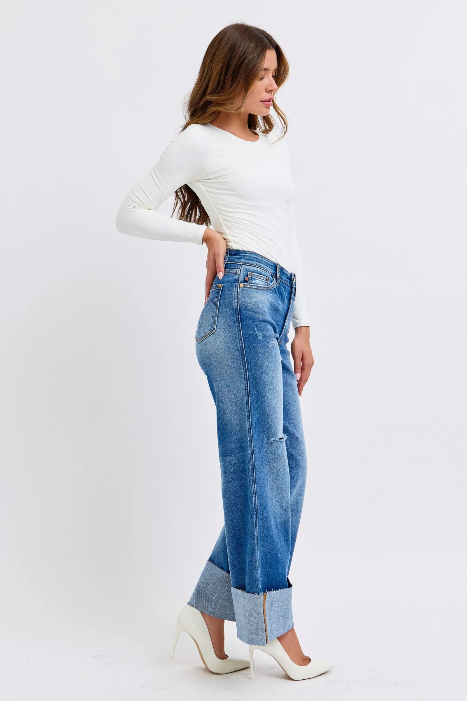 Distressed High-Waist Wide Leg Jeans with Cuffed Hem – Vintage Blue Wash