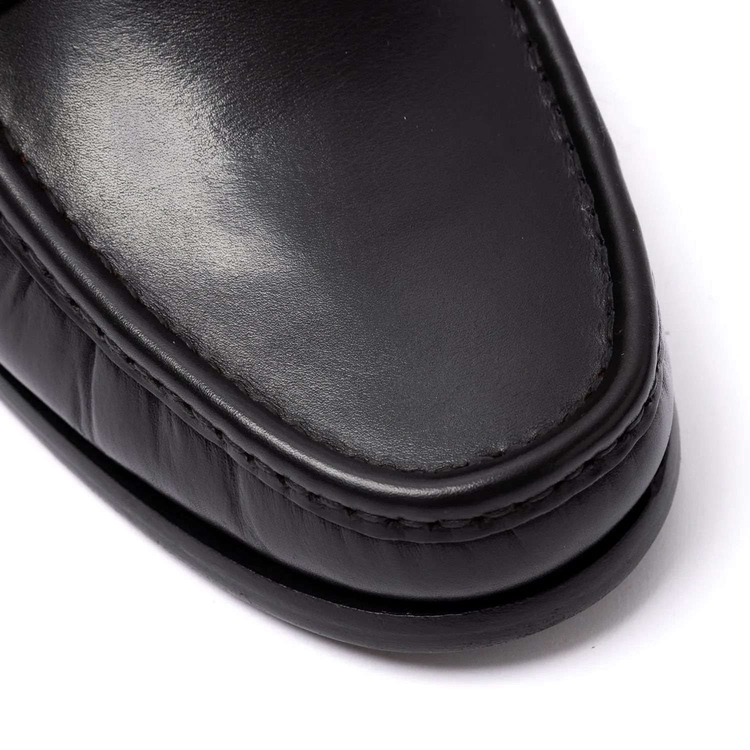 Il Mocassino Exclusive x MJ: Horsebit Loafer "Via Condotti" made of Calfskin