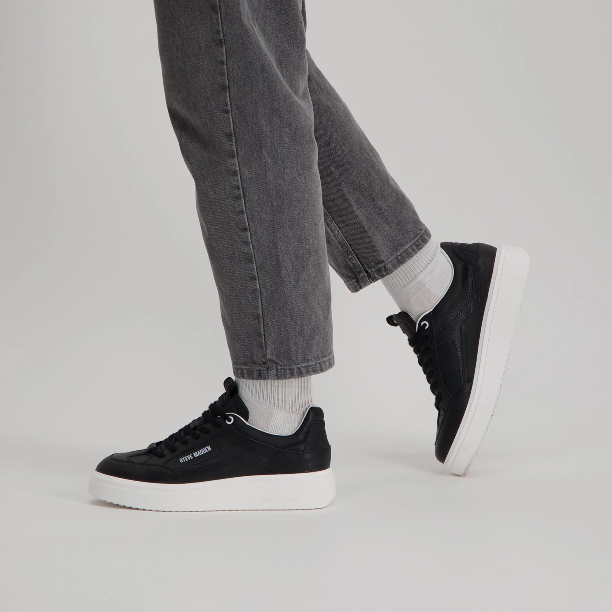 Orlando Trainer BLACK LEATHER