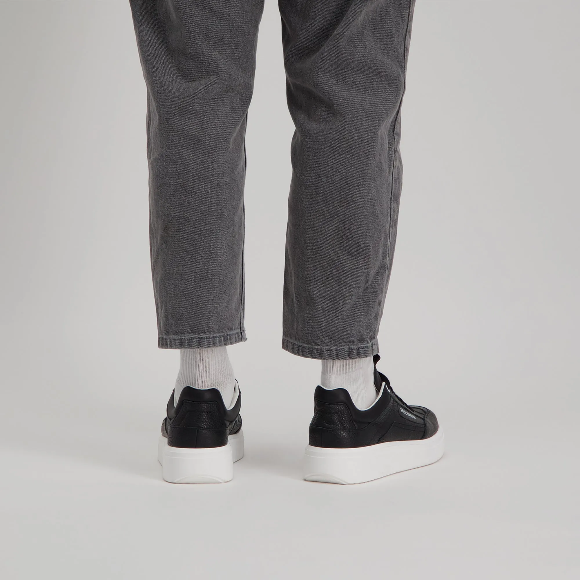 Orlando Trainer BLACK LEATHER