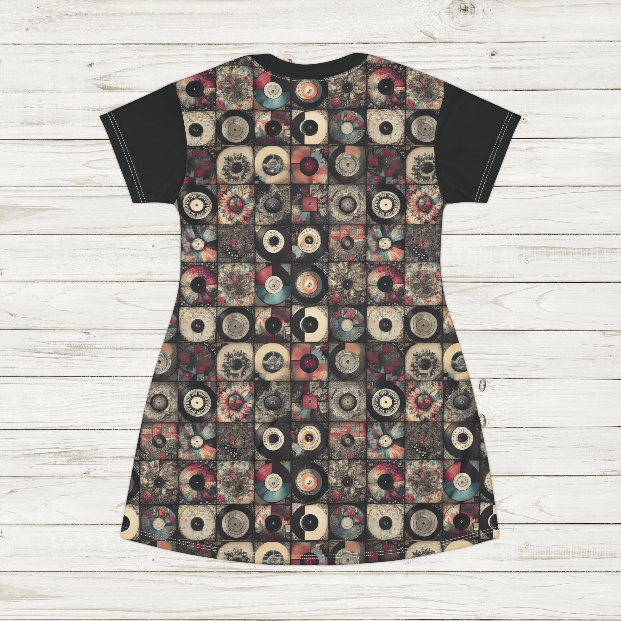 Retro Vinyl Patchwork T-Shirt Dress – Rose & Black Geometric Record Print