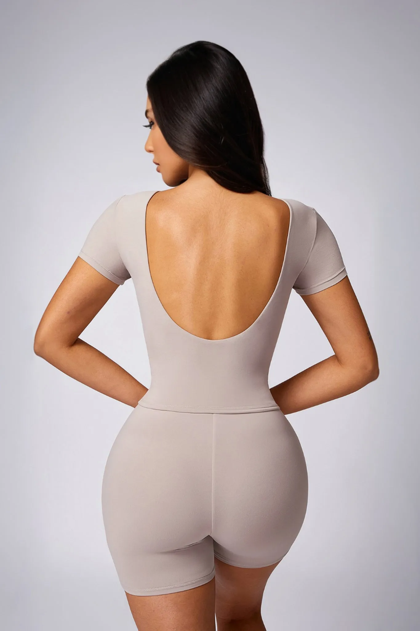 SculptEase Waist-Length Crop Top - Light Grey