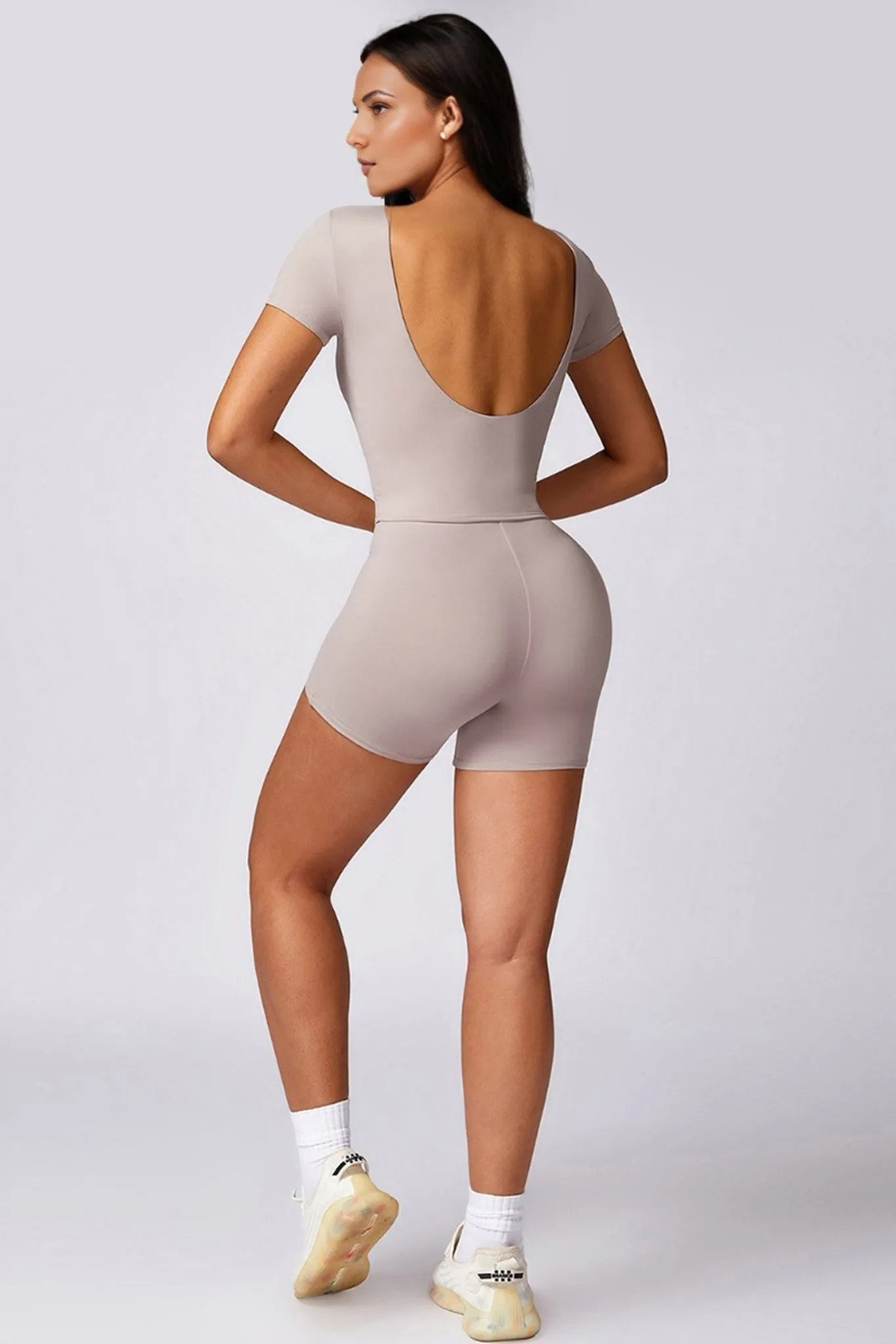 SculptEase Waist-Length Crop Top - Light Grey