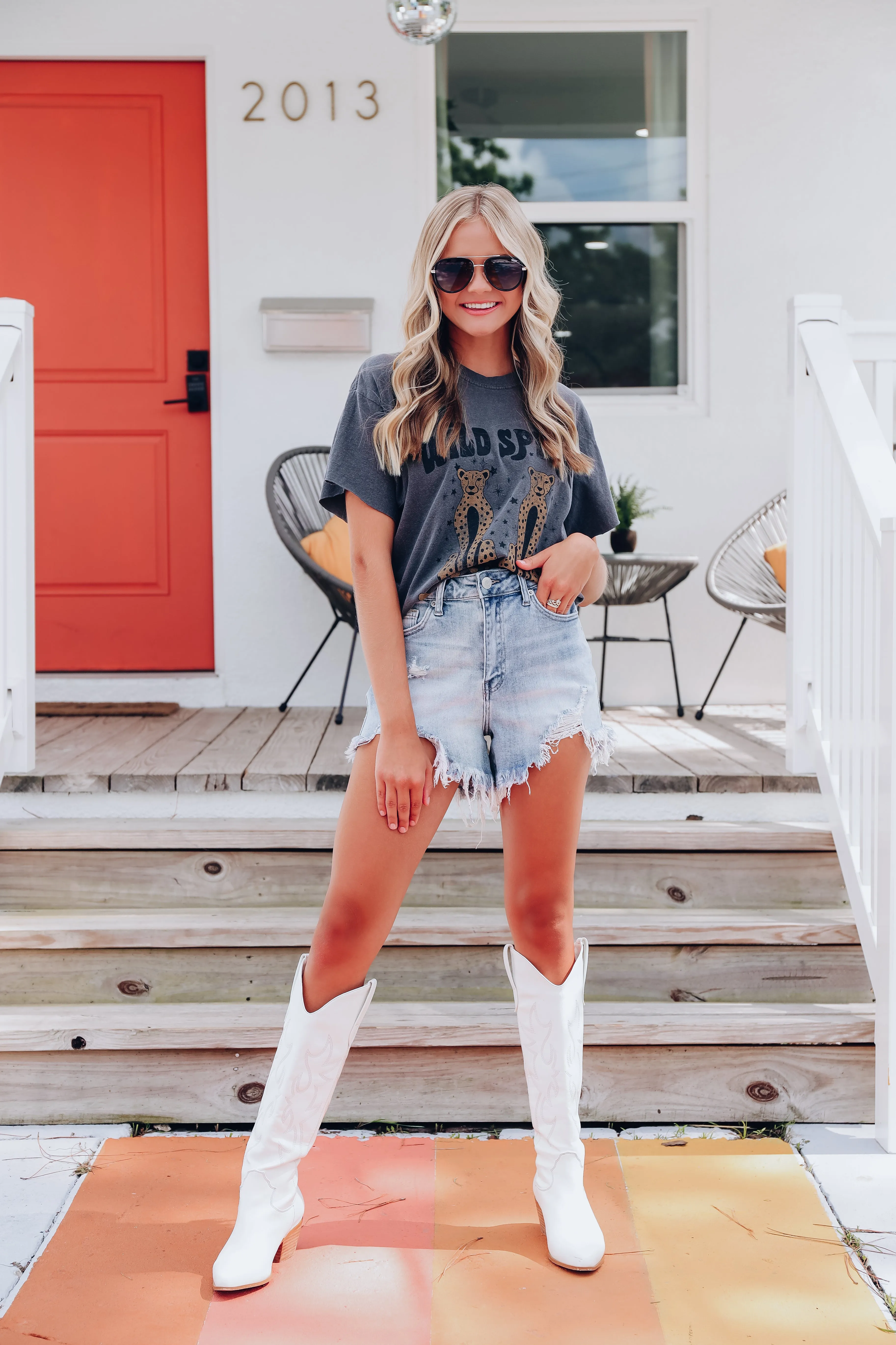 Wild Spirit Cheetah Cropped Graphic Tee - Pepper